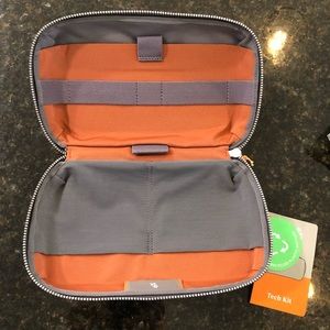 Bellroy Tech Kit